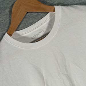 American Giant Shirt Mens Large White Made USA Crew Neck Cotton Logo Patch
